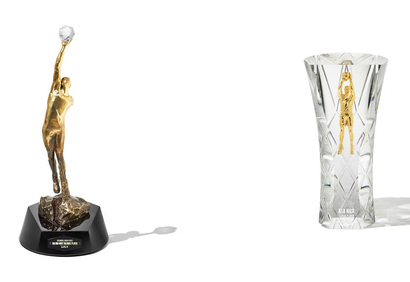 НБА оновила шість нагород, давши їм нові імена НБА оновила шість нагород, давши їм нові імена