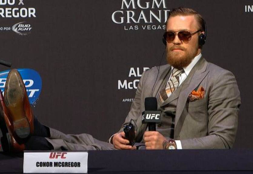 Макгрегор подписал новый контракт с UFC