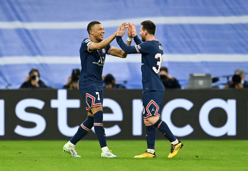 Битва титанов: Карикатурист оригинально анонсировал финал ЧМ-2022, выделив главных звезд Битва титанов: Карикатурист оригинально анонсировал финал ЧМ-2022, выделив главных звезд