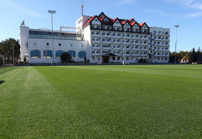 Уламки іранських дронів приземлилися на базу Динамо