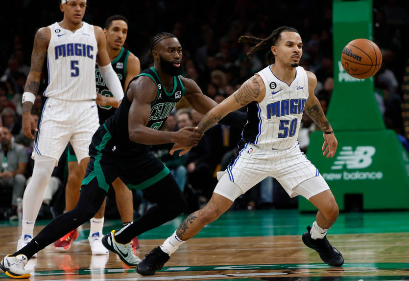 НБА: Лейкерс разгромили Денвер, Нью-Йорк Михайлюка продлил серию побед НБА: Лейкерс разгромили Денвер, Нью-Йорк Михайлюка продлил серию побед