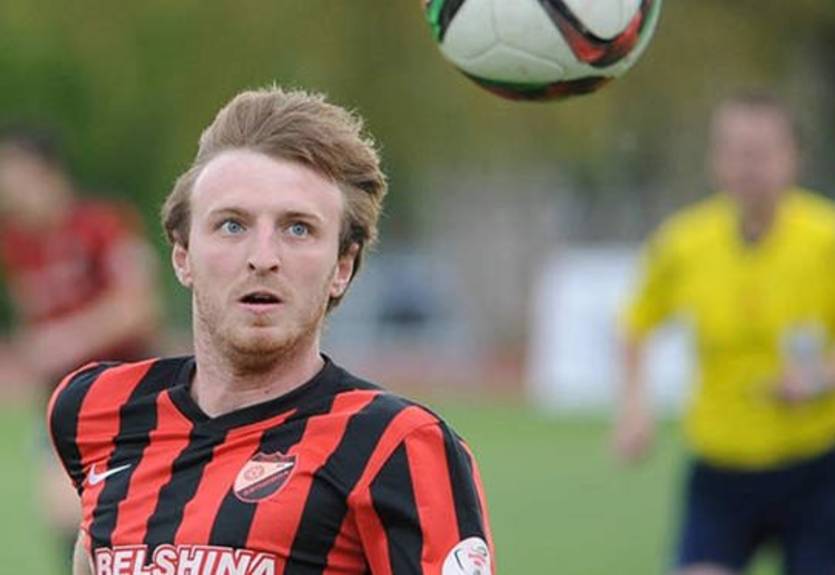 Двух украинских футболистов выгнали за пьянку со второго клуба за месяц Двух украинских футболистов выгнали за пьянку со второго клуба за месяц