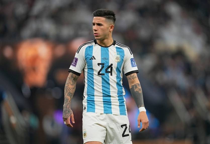 Манчестер Юнайтед готовий викласти нечувані гроші за лідера центру поля збірної Аргентини Манчестер Юнайтед готовий викласти нечувані гроші за лідера центру поля збірної Аргентини