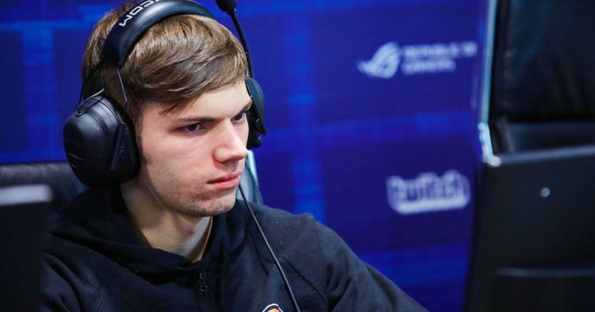 Илья LIl Ильюк / dota2.ru