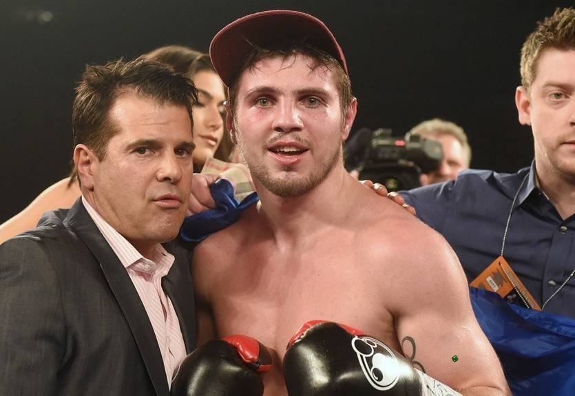 Хитров с победы стартовал в американском шоу The Contender