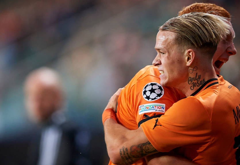 Челси попытается перехватить Мудрика у Арсенала