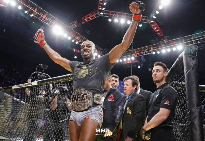 UFC: Джонс обошел Нурмагомедова в рейтинге P4P