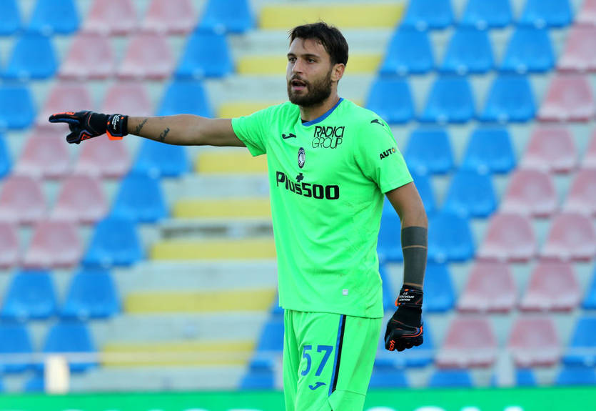 Милан согласовал контракт с вратарем Аталанты, Татарушану и Миранте летом покинут клуб