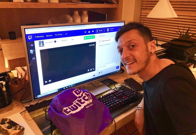 Звездный хавбек Арсенала завел канал на Twitch