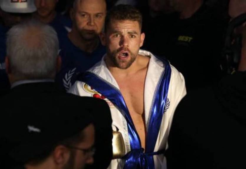 Билли Джо Сондерс отказался от чемпионского титула