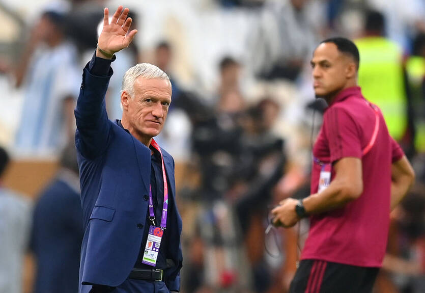 Дешам продлил контракт со сборной Франции