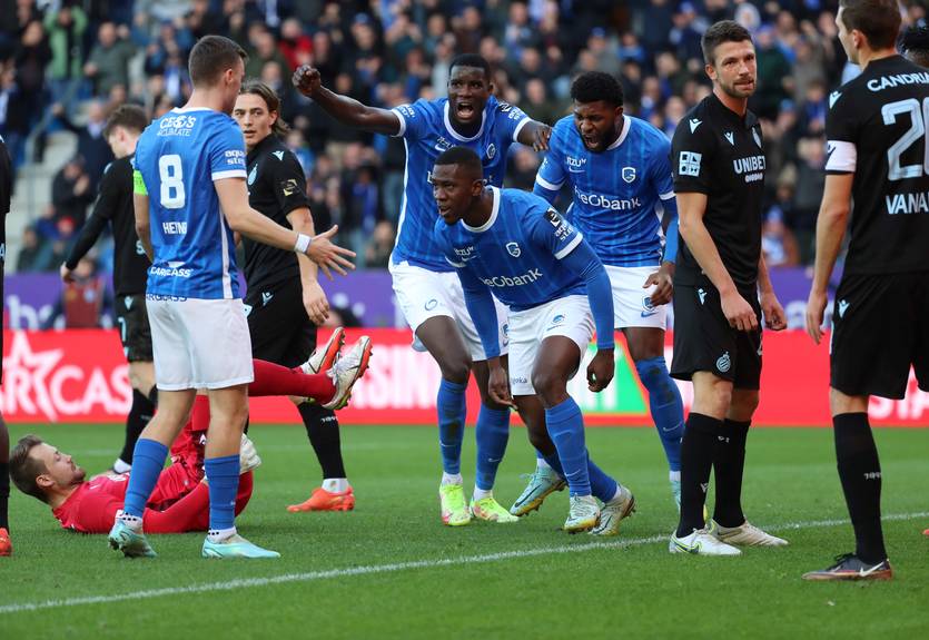 Брюгге Яремчука и Соболя проиграло Генку в первом матче нового тренера