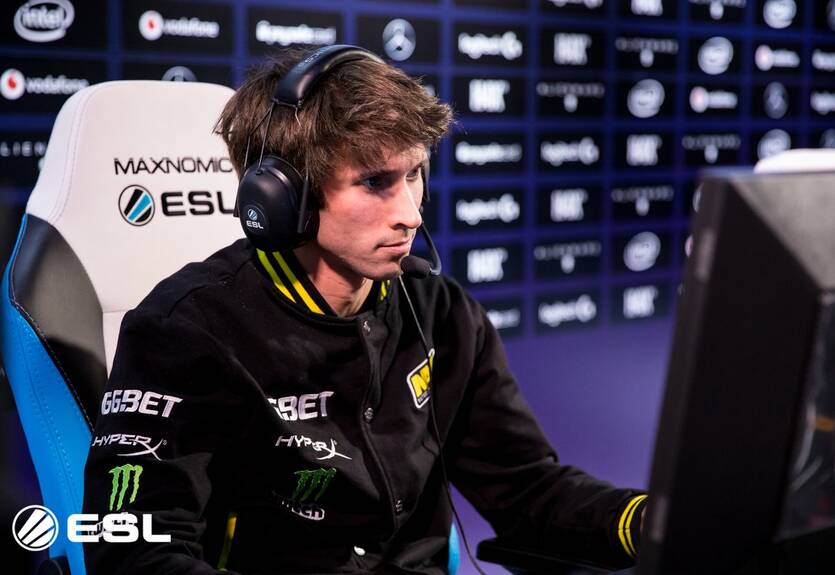 Natus Vincere обыграли Team Secret и вышли в полуфинал Autumn Brawl Natus Vincere обыграли Team Secret и вышли в полуфинал Autumn Brawl