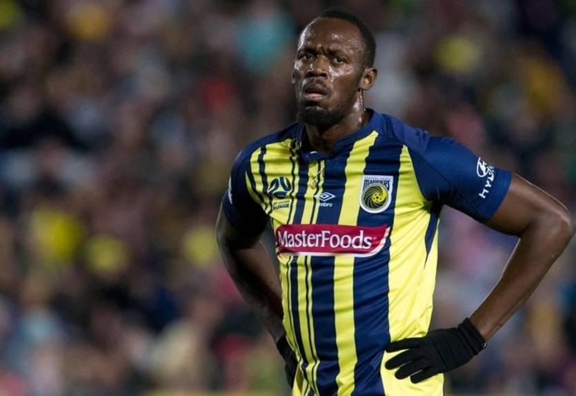 Болт возмутился необходимостью сдавать допинг-тест, мотивируя, что он не футболист Болт возмутился необходимостью сдавать допинг-тест, мотивируя, что он не футболист