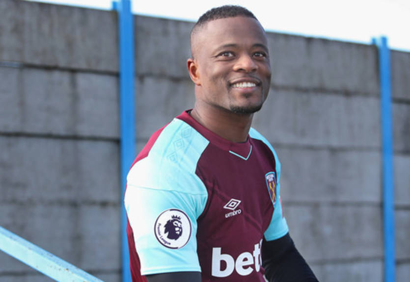 Мастер парковки: Арнаутович заблокировал авто Эвра на клубной стоянке