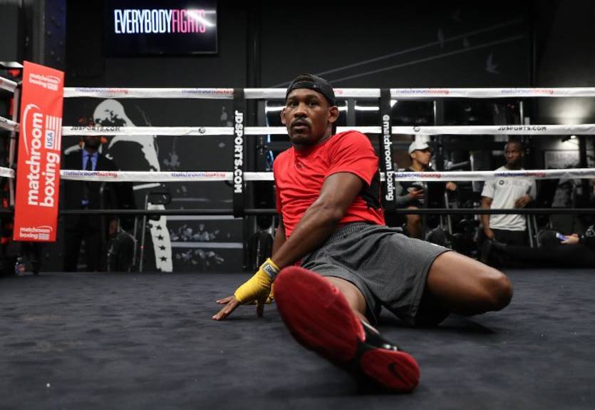 Джейкобс: То, что Деревянченко мой друг, не помешает мне снести ему голову