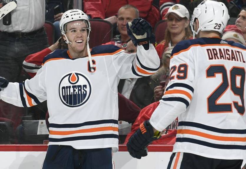 НХЛ: Эдмонтон выиграл у Чикаго в овертайме, Лос-Анджелес победил Рейнджерс