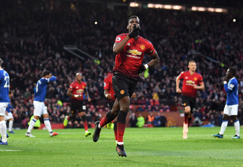 Шоу изящно подшутил над манерой исполнения пенальти от Погба Шоу изящно подшутил над манерой исполнения пенальти от Погба