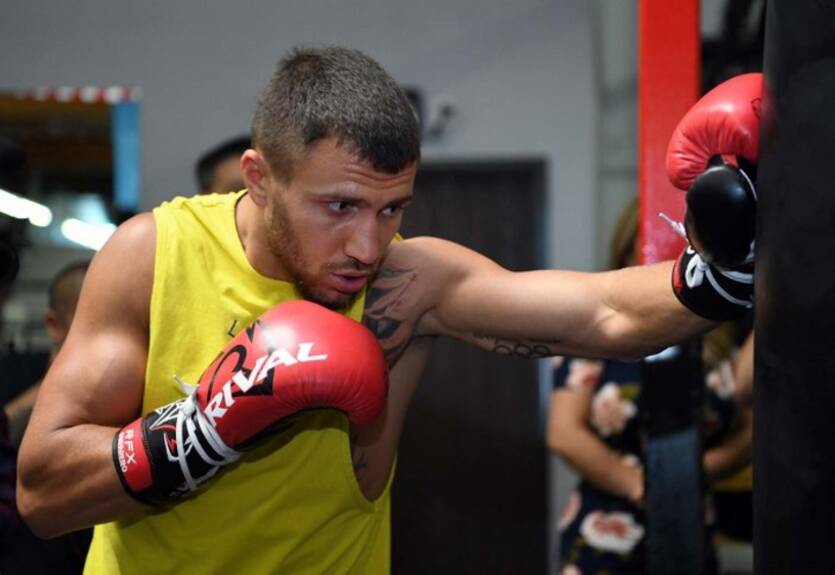 Ломаченко: Усику рано переходить в супертяжелый вес в ближайший год