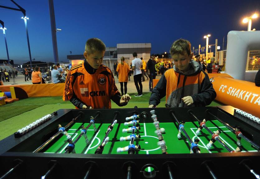 Шахтер – Динамо: пришедших на матч ожидает кибер-зона и встреча с легендами Шахтер – Динамо: пришедших на матч ожидает кибер-зона и встреча с легендами