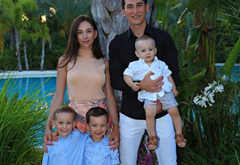 Дети Тараса Степаненко трогательно поздравили отца с победой