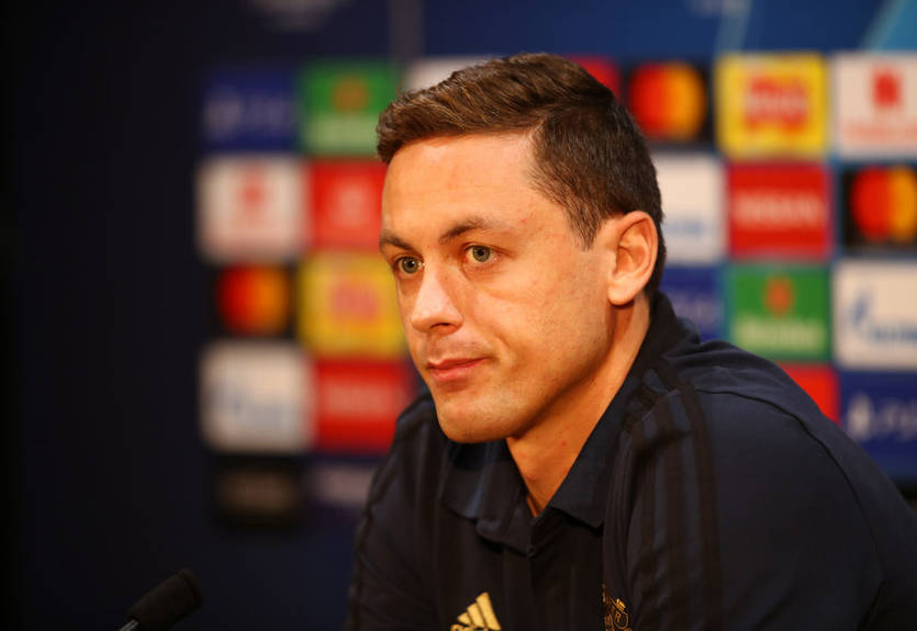 Они бомбили мою страну: Матич отказался надевать футболку с цветком мака