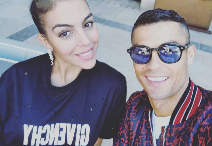 Семейство Роналду пополнилось еще одним членом семьи Семейство Роналду пополнилось еще одним членом семьи