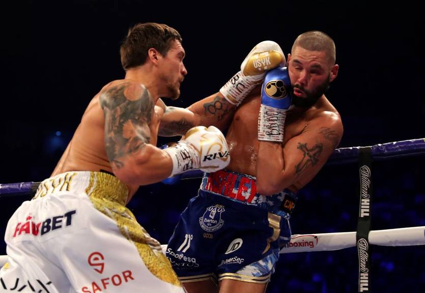 Динамо поздравило Усика с успешной защитой титулов