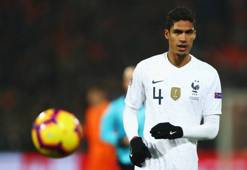 Пластун назвал имя лучшего центрального защитника в мире