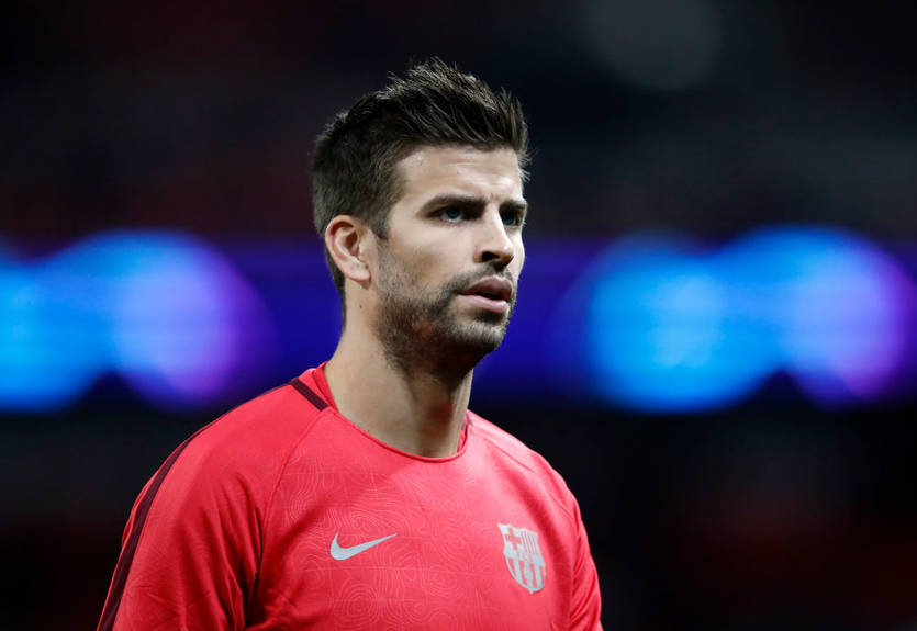 Пике в понедельник должен явиться в суд