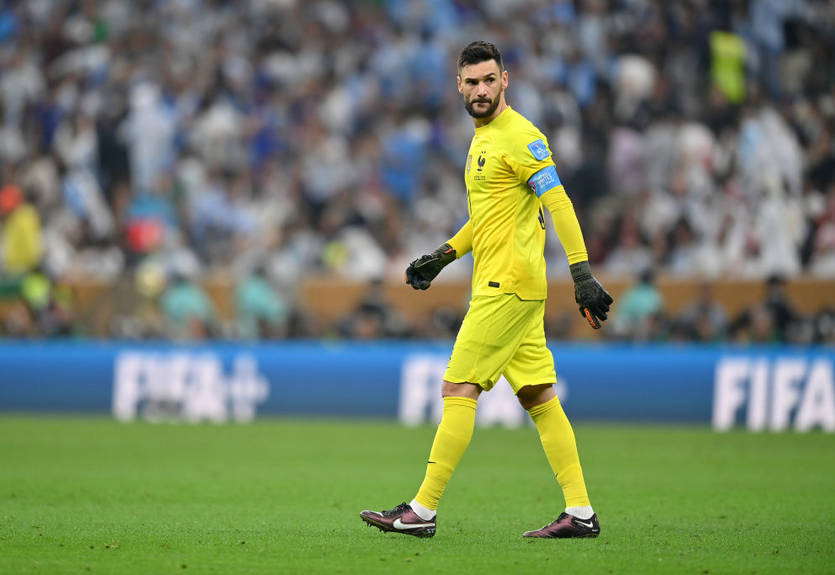 Льорис завершил международную карьеру