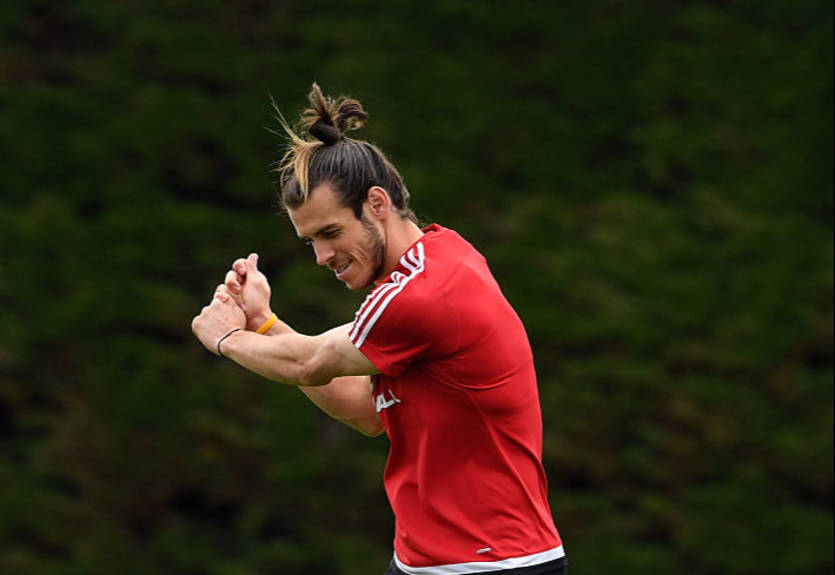 "Тепер він зможе стати чудовим гольфістом": Гвардіола прокоментував завершення кар'єри Бейла "Тепер він зможе стати чудовим гольфістом": Гвардіола прокоментував завершення кар'єри Бейла