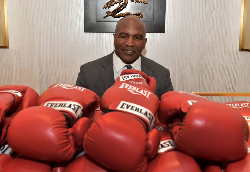 Холифилд: Бой Уайлдера с Фьюри будет невероятным