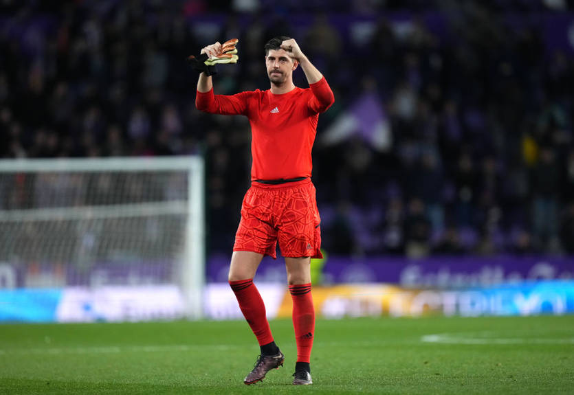 Нове амплуа? Куртуа продемонстрував неймовірну точність удару у футбольному челенджі Нове амплуа? Куртуа продемонстрував неймовірну точність удару у футбольному челенджі