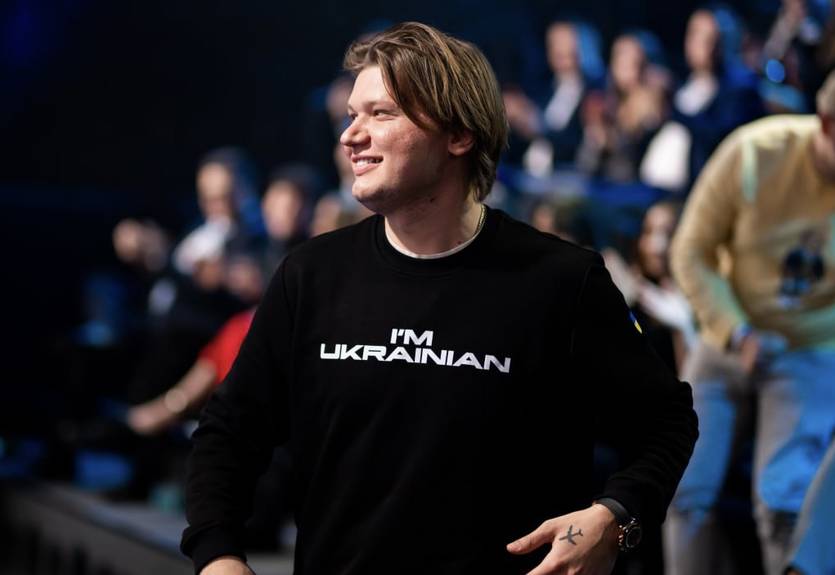 S1mple: Кіберспортивне ком'юніті може змінити цей світ S1mple: Кіберспортивне ком'юніті може змінити цей світ