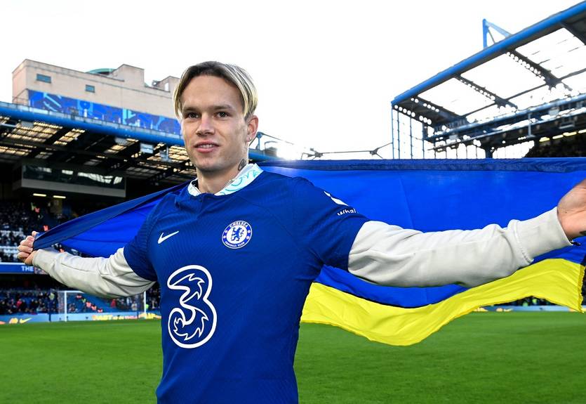 Мудрик в топ-5 самых дорогих трансферов АПЛ Мудрик в топ-5 самых дорогих трансферов АПЛ