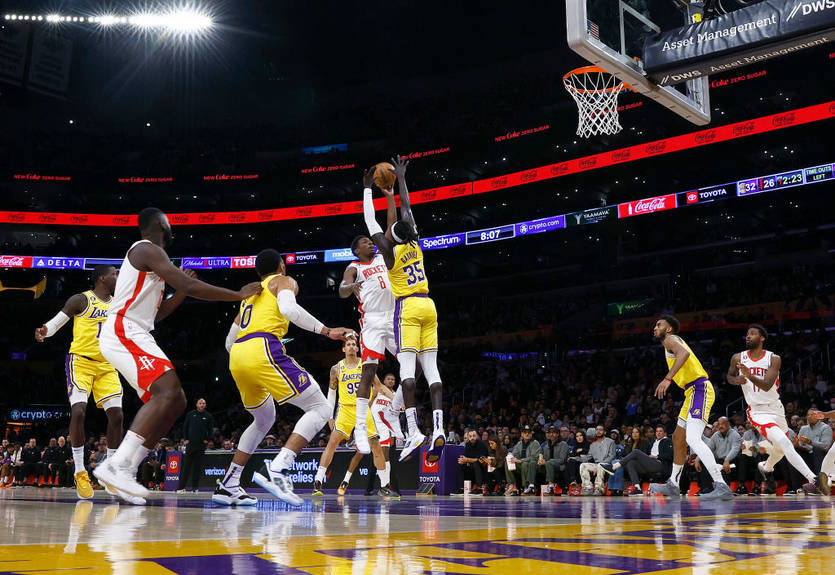 НБА: Нью-Йорк Михайлюка проиграл Торонто, Голден Стэйт обыграл Вашингтон