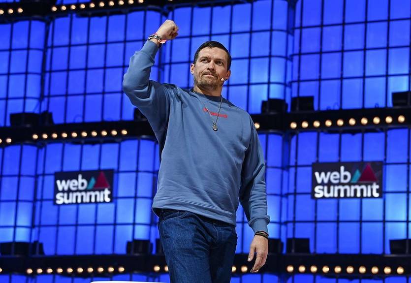 Усик у свій день народження відкрив збір коштів на відновлення багатоквартирного будинку в Ірпені Усик у свій день народження відкрив збір коштів на відновлення багатоквартирного будинку в Ірпені