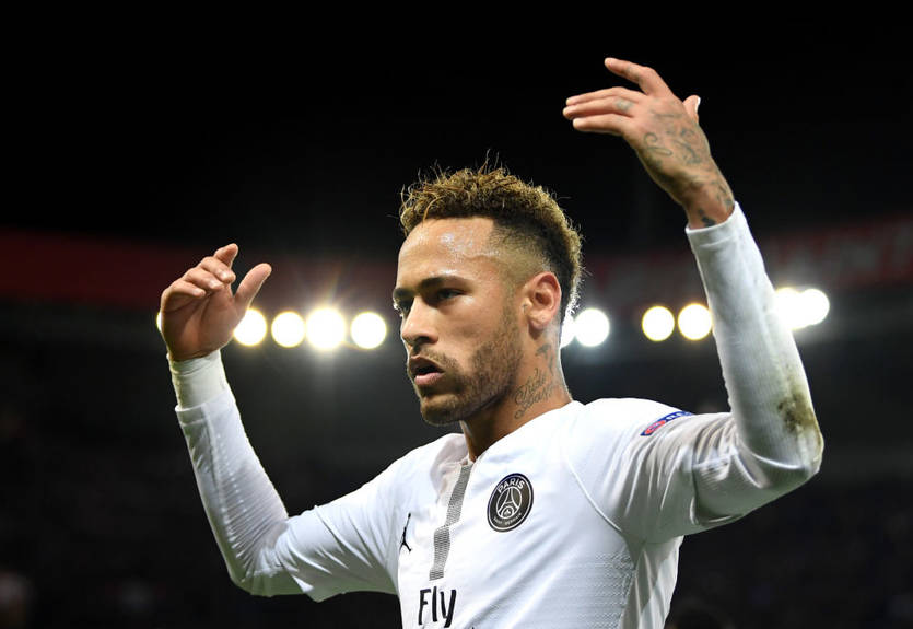 Неймар занял первое место по числу голов в ЛЧ среди бразильцев