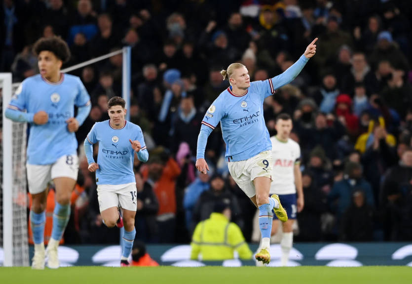 Роковые 12 минут: Манчестер Сити добыл волевую победу над Тоттенхэмом, уступая в два гола