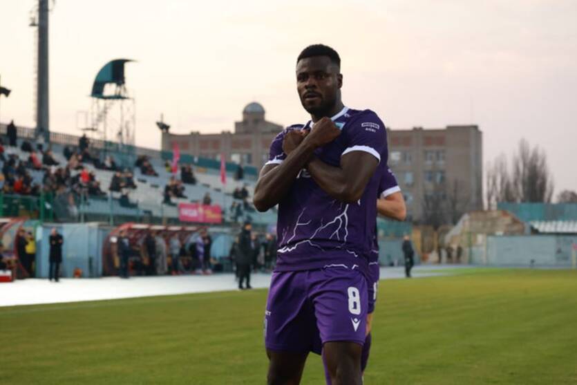 Проспер Обах / ФК ЛНЗ