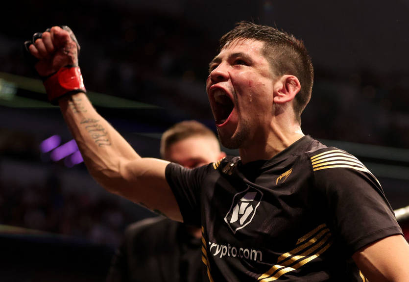 Морено став чемпіоном UFC, здолавши технічним нокаутом Фігейреду