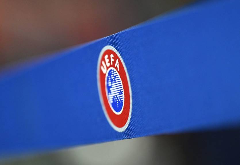 УЕФА оставит в силе отстранение российских команд от международных турниров