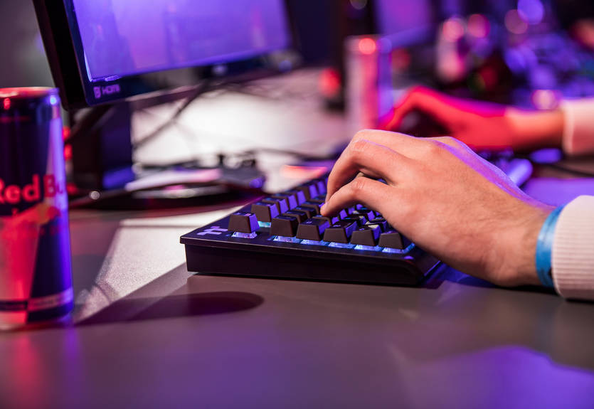 Национальный Dota 2 турнир Red Bull River Runes