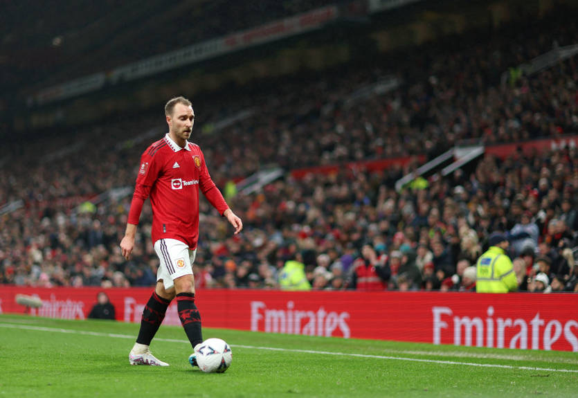 Еріксен на милицях залишив Олд Траффорд після матчу Манчестер Юнайтед - Редінг Еріксен на милицях залишив Олд Траффорд після матчу Манчестер Юнайтед - Редінг