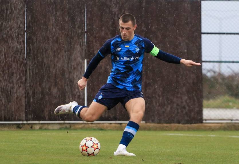 Замена Забарному: Динамо вернуло защитника из аренды