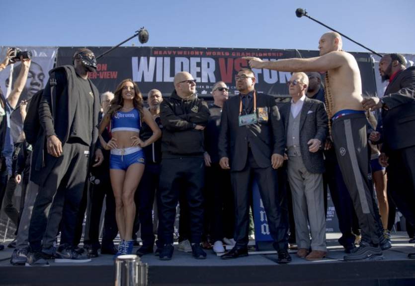 Санчес: Фьюри может победить, если не совершит ошибку