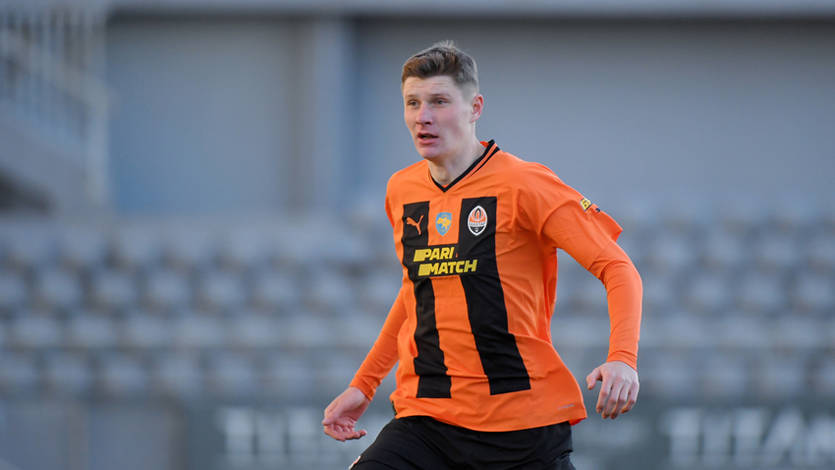 Артем Бондаренко