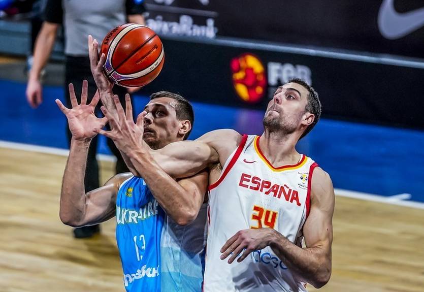 Украинские баскетболисты проиграли Испании в отборе на ЧМ-2019