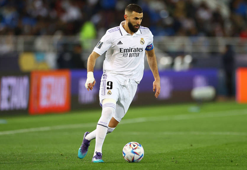 "Легенди мають залишатися в Реалі": клуб намагається продовжити Бензема